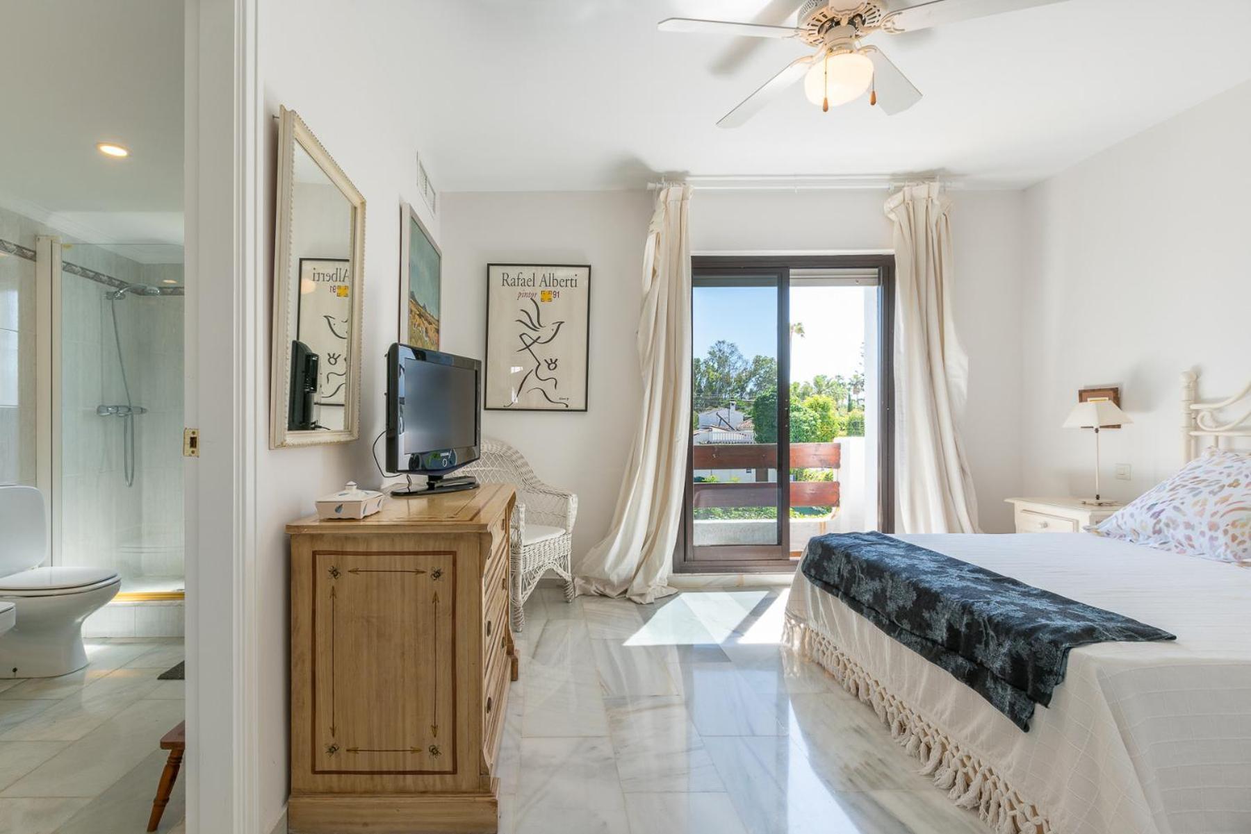 Apartamento Casa Con Encanto A 100m De La Playa En Marbella